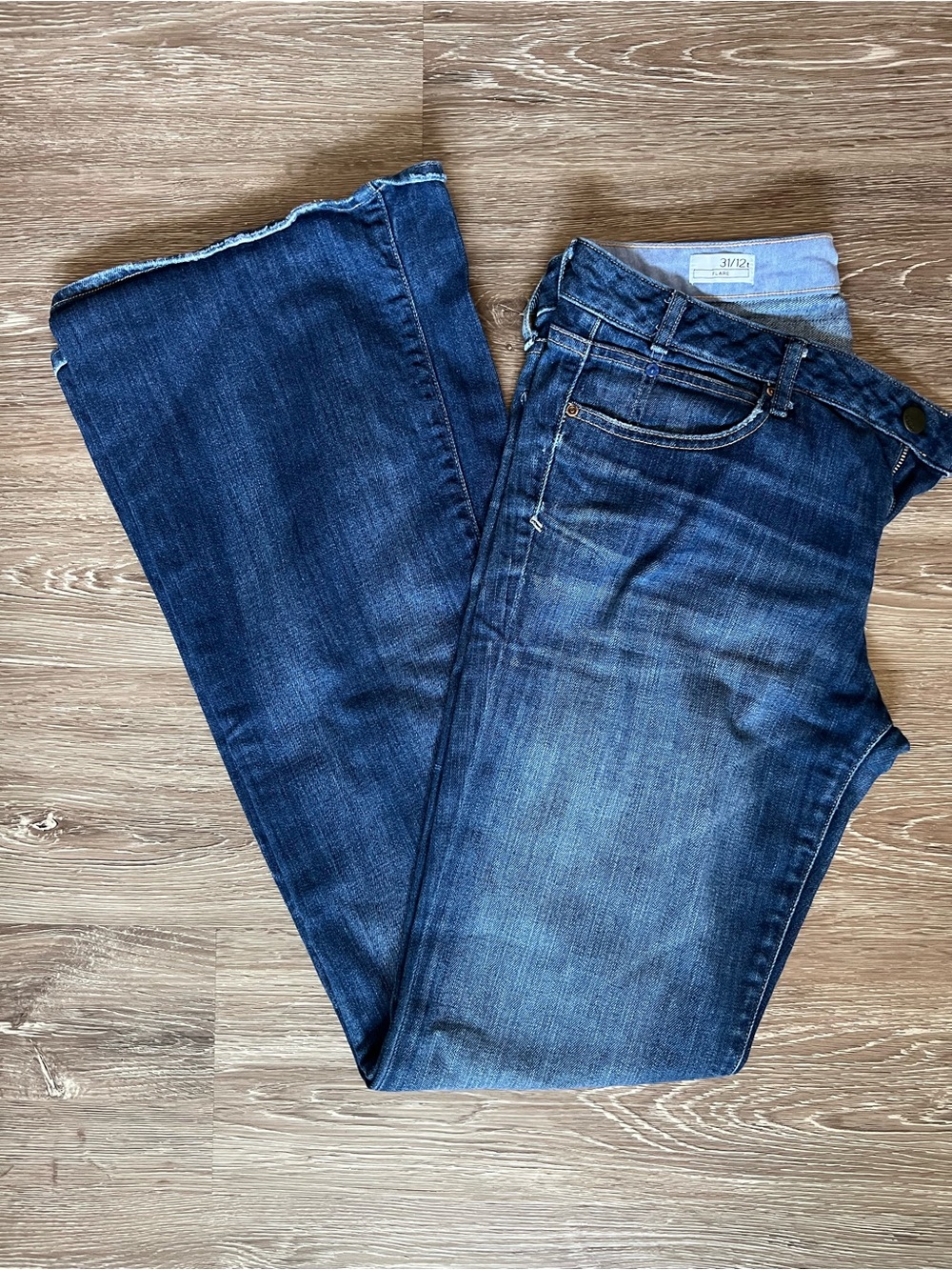 GAP 1969 Dark Wash Low Mid Rise Flap Pocket Flare Jeans Size 31 12 Long Tall